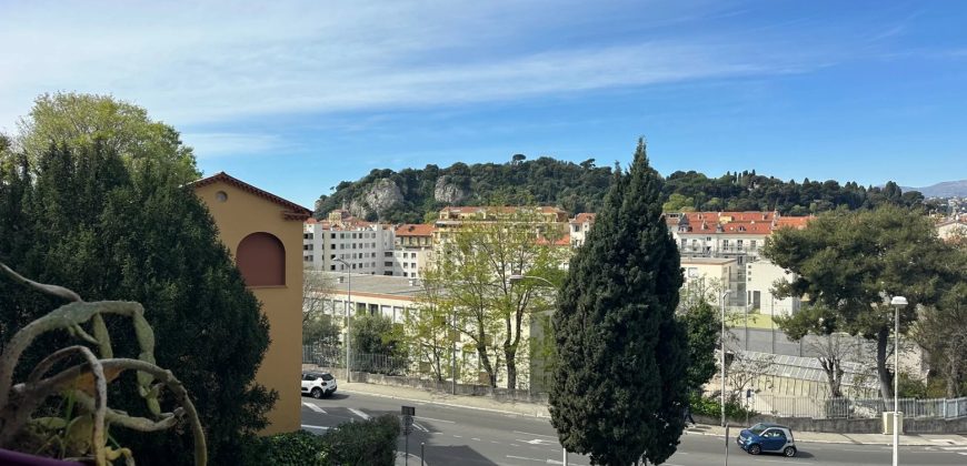 VILLA ! Bas Colle-sur-Loup / Villeneuve-Loubet – superbe Villa 7P calme piscine terrain 1185m2 SUD et OUEST.