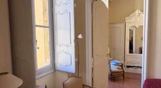 NICE Vieux-Nice – Appartement 4P de 98m2 , vue exceptionnelle, étage ascenseur, calme