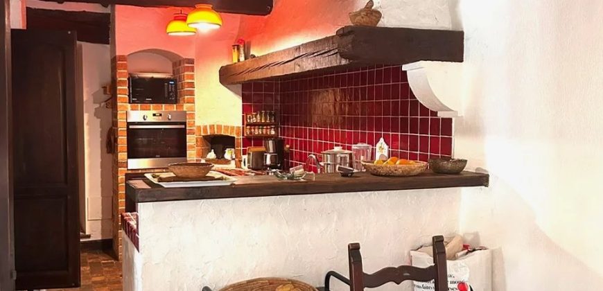 NICE – RIMIEZ | Élégante propriété de caractère dans un domaine privé