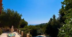 NICE – RIMIEZ | Élégante propriété de caractère dans un domaine privé