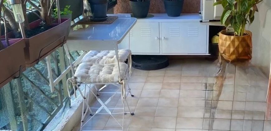 NICE grand studio F1 – DERNIER ÉTAGE – TERRASSE et PARKING